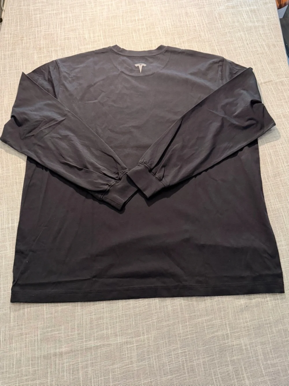 Tesla Long Sleeve Shirt XL Black Logo Graphic Crew Neck Mens NWOT - Picture 5 of 8